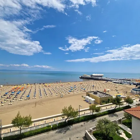 公寓 Sea Front And Sea View 利尼亚诺萨比亚多罗